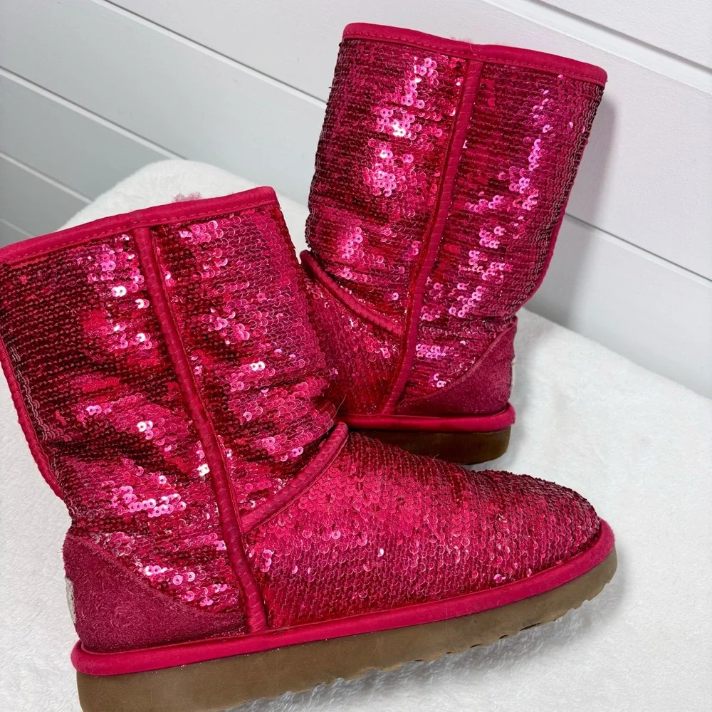 UGG Australia Red‎ Sequin  Women's Boots Size 7